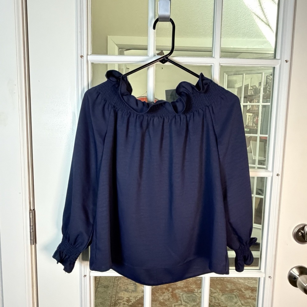 Tuckernuck Women's Navy Off the Shoulder Marguerite Blouse Ruffle Sleeve Top S